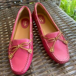 Clarks Women’s Pink Loafers Comfort Shoes